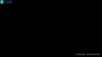 播放 伦敦河得到她的屁股玩