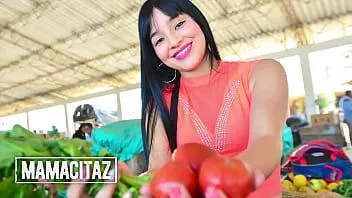 Afspelen Bubble butt colombiana (sofia galindo) uitgestrekt in haar strakke kutje door dikke lul - carne del mercado