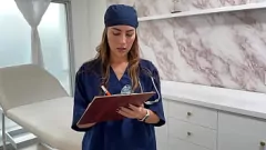 play A vagabunda latina Laura Jones deixa seu pau duro com sua enorme bunda redonda