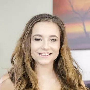 ポルノスター Kharlie Stone