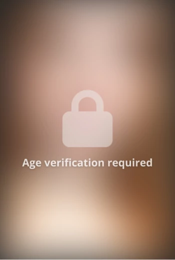 Actrita Florane Russell