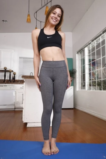 Pornstar Avery Cristy